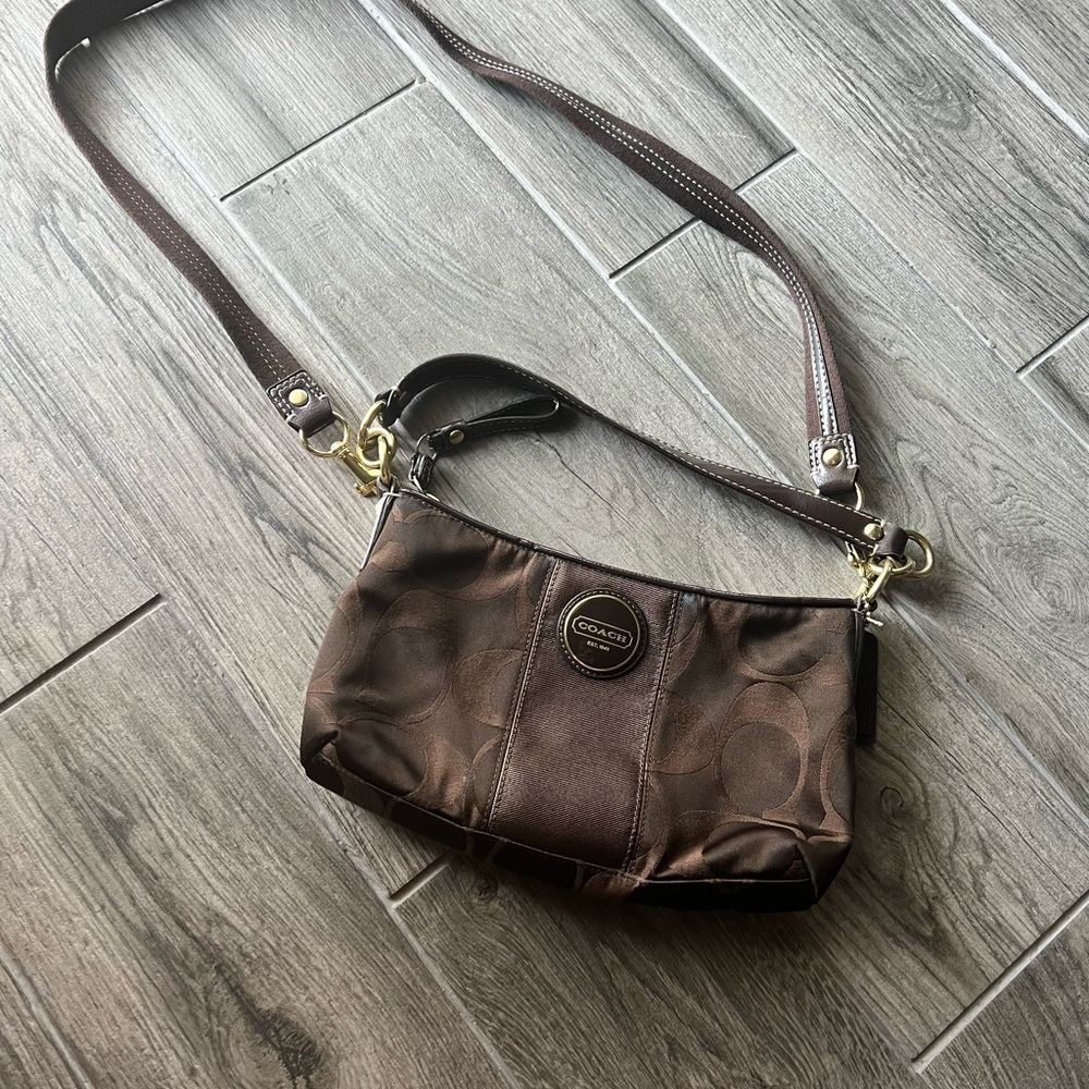 Authentic Like NEW Coach H1161-F18035 Canvas Brown Bag